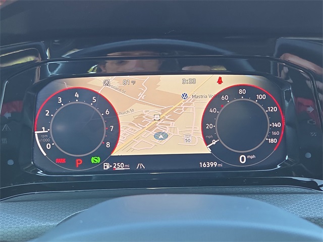 2024 Volkswagen Golf GTI SE photo 19
