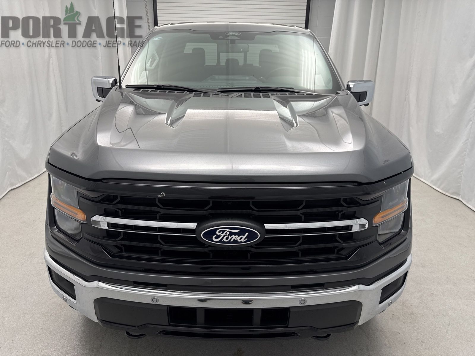2025 Ford F-150 XLT photo 8