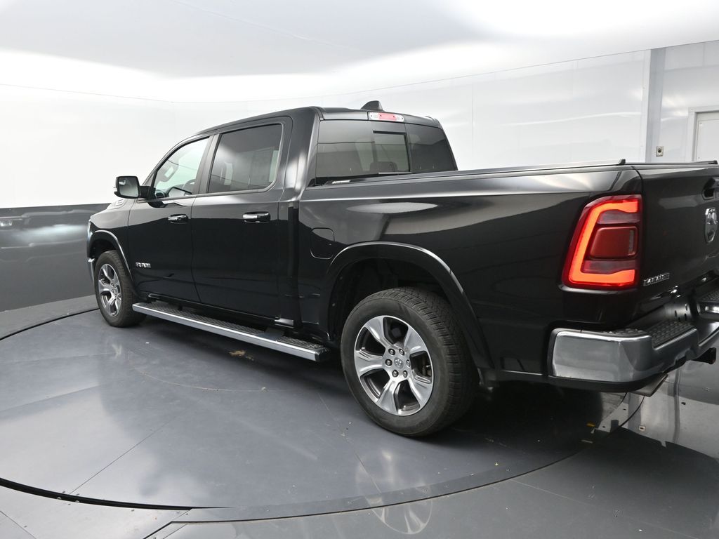 2022 Ram 1500 Laramie photo 3