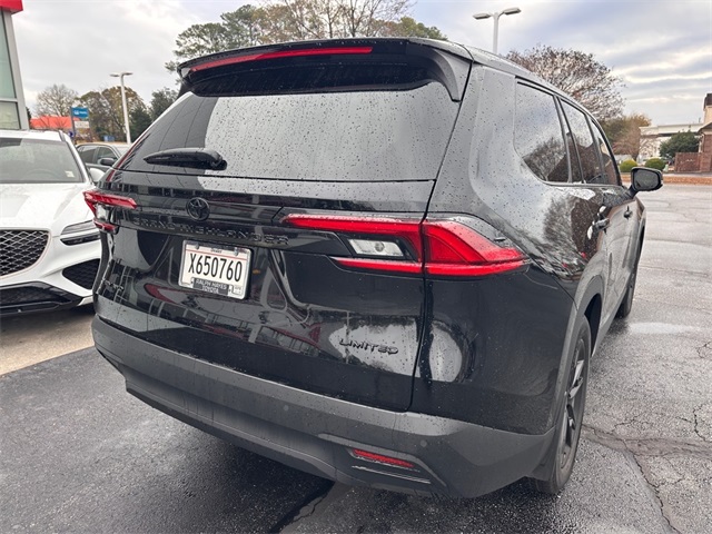 2025 Toyota Highlander Hybrid photo 3