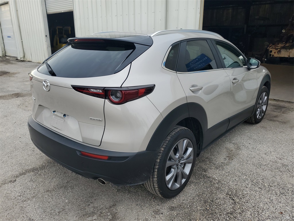 2024 Mazda CX-30 2.5 S Preferred photo 3