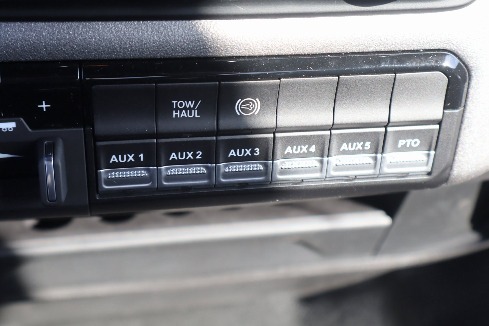 2024 Ram 5500 Tradesman photo 13