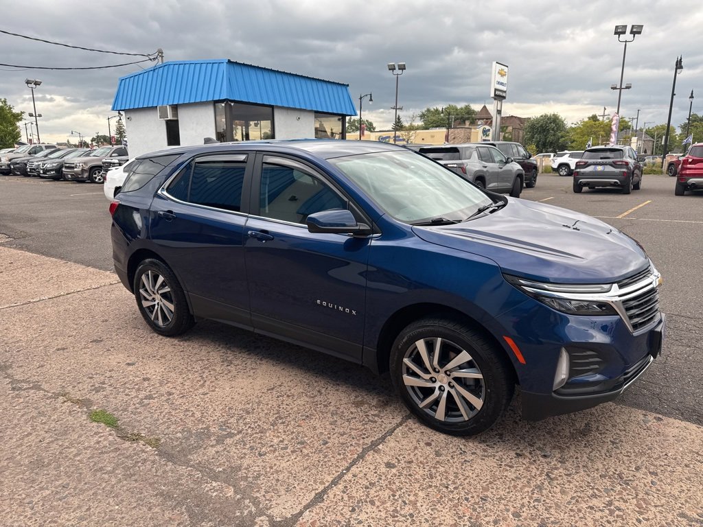 2023 Chevrolet Equinox LT photo 5