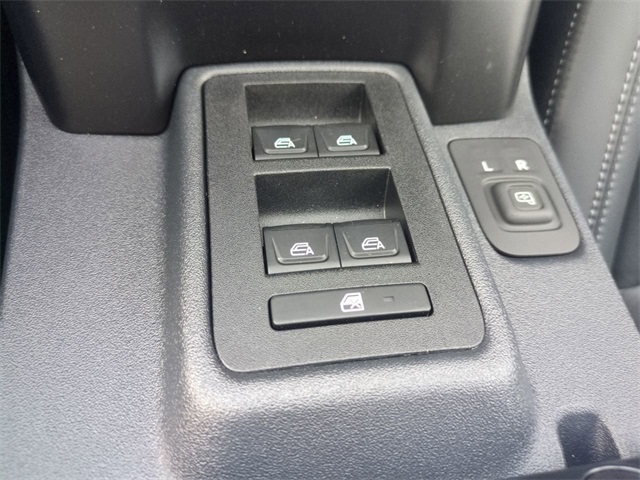 2025 Ford Bronco Outer Banks photo 23