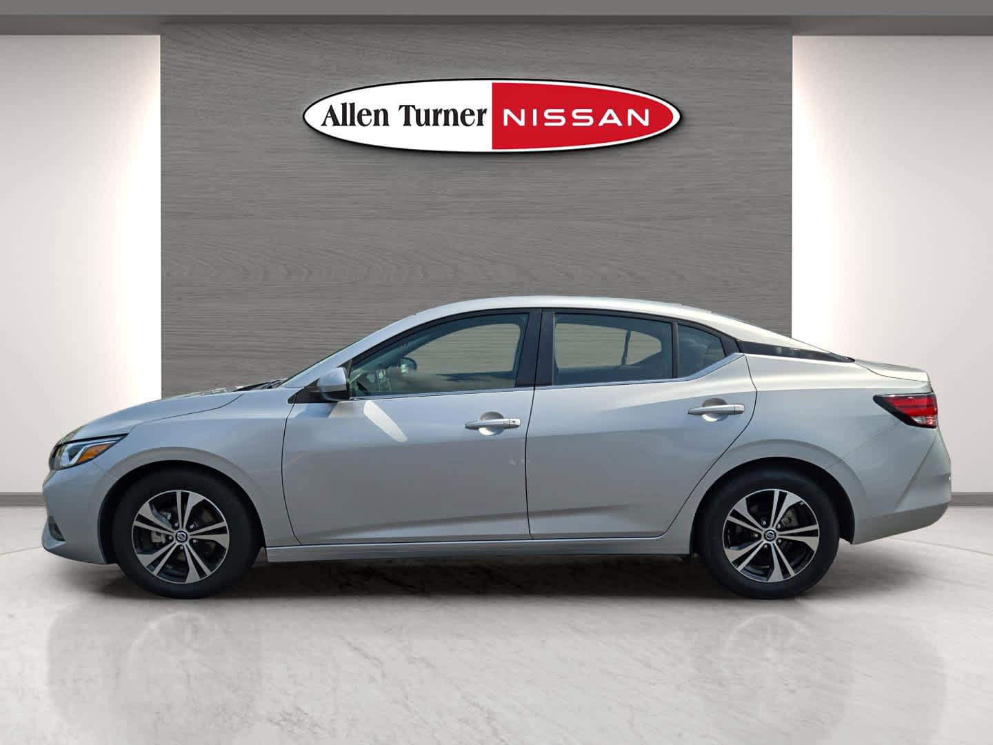 2023 Nissan Sentra SV photo 11