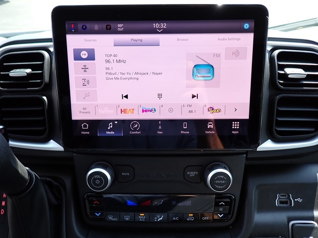 2025 Ram ProMaster 2500 photo 16