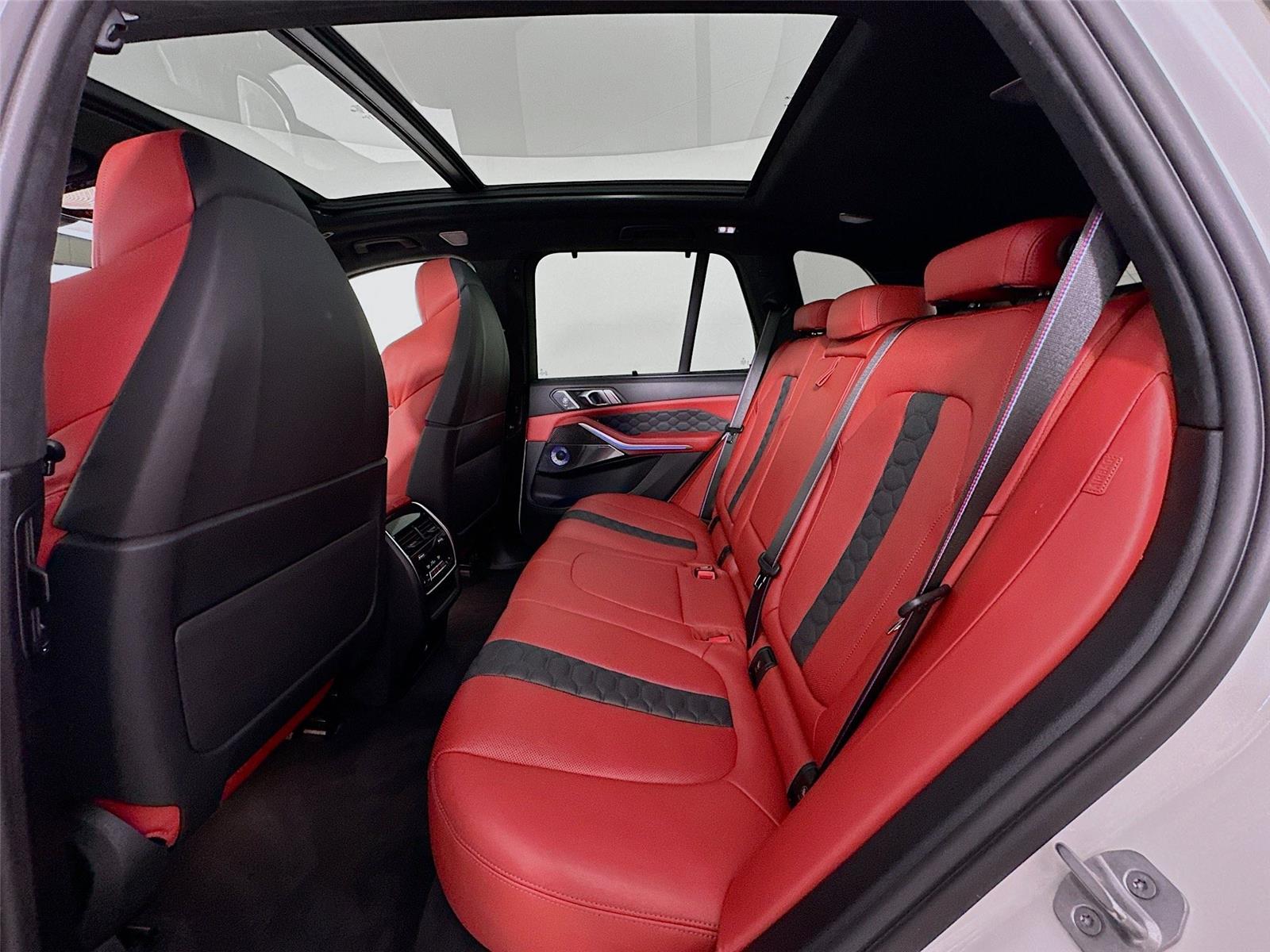 2022 Bmw X5 M photo 25