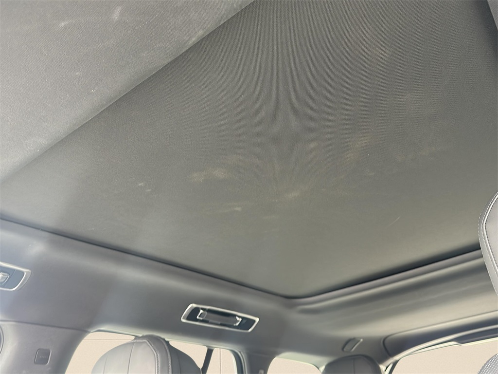 2024 Land Rover Range Rover SE photo 17