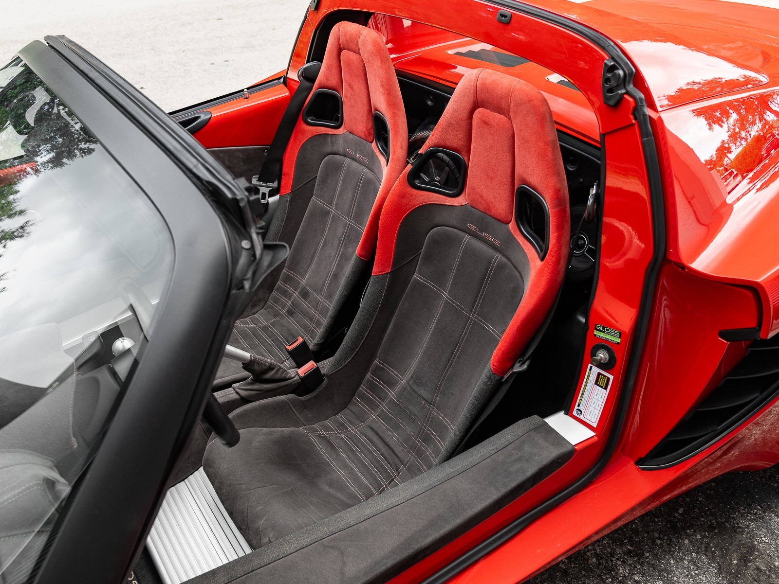2010 Lotus Elise 111 photo 4