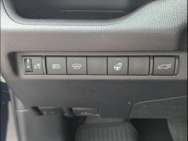 2023 Toyota RAV4 XLE Premium photo 15