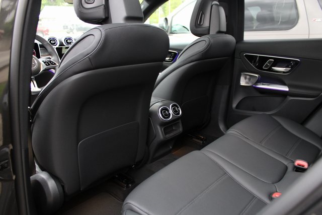 2025 Mercedes Benz GLC 300 4MATIC photo 32