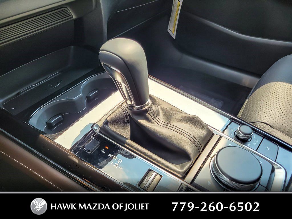 2025 MAZDA CX-30 - Image 16