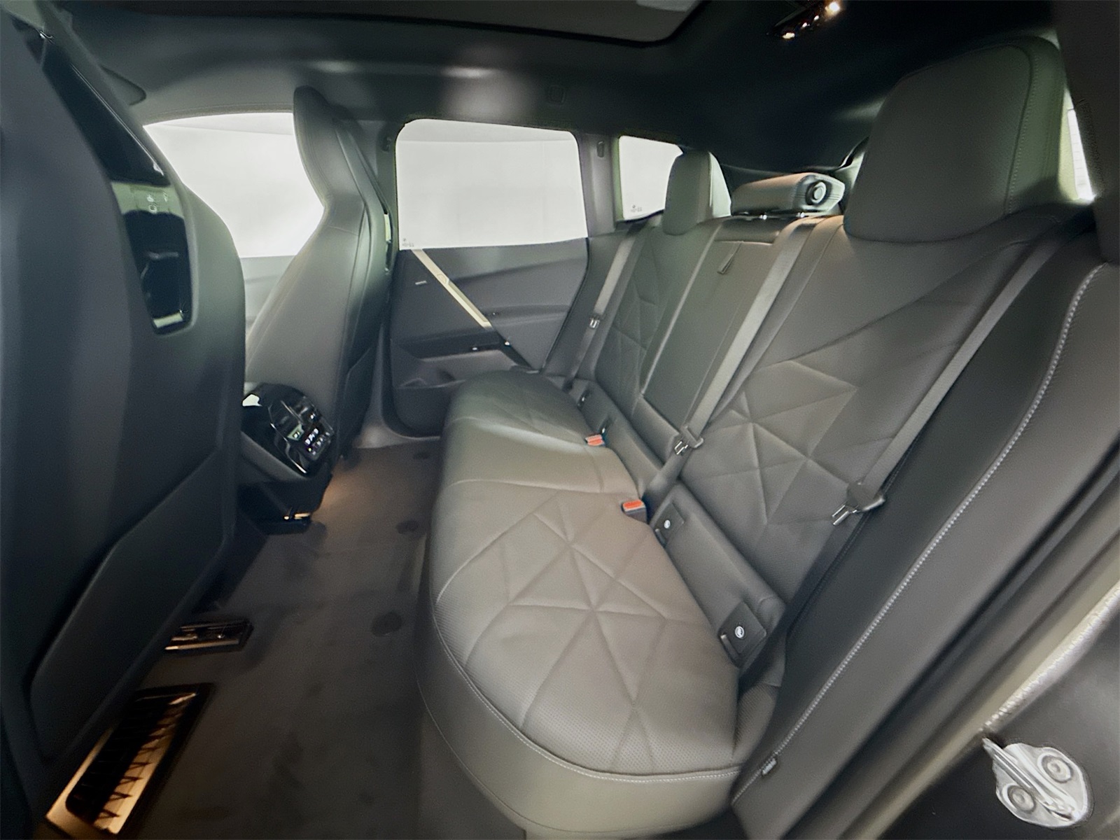 2026 Bmw iX photo 23