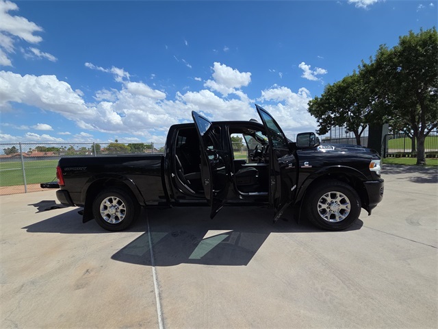 2019 Ram 2500 Laramie photo 2