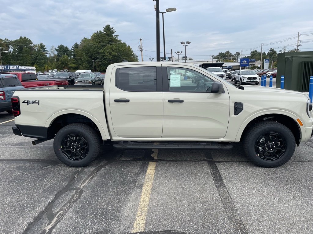 2025 Ford Ranger XLT photo 2