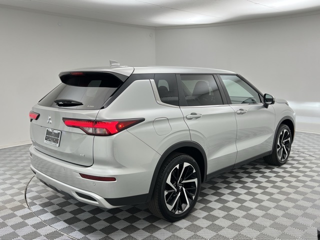 2024 Mitsubishi Outlander SE Ralliart photo 6