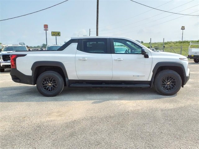 2024 Chevrolet Silverado EV Work Truck photo 17