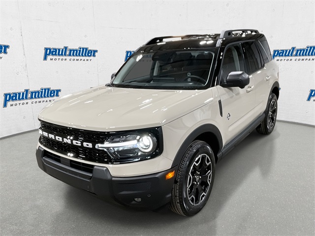 2025 Ford Bronco Sport Outer Banks's photo