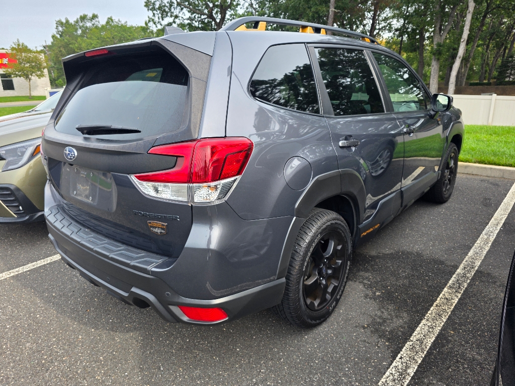 2022 Subaru Forester Wilderness photo 3