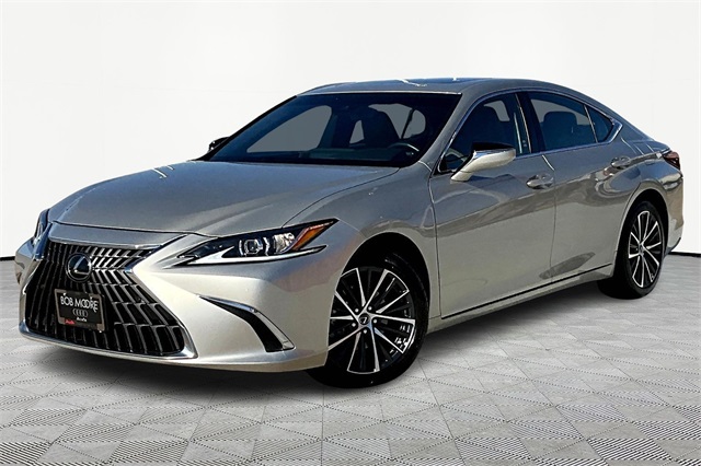 2025 Lexus ES 350's photo