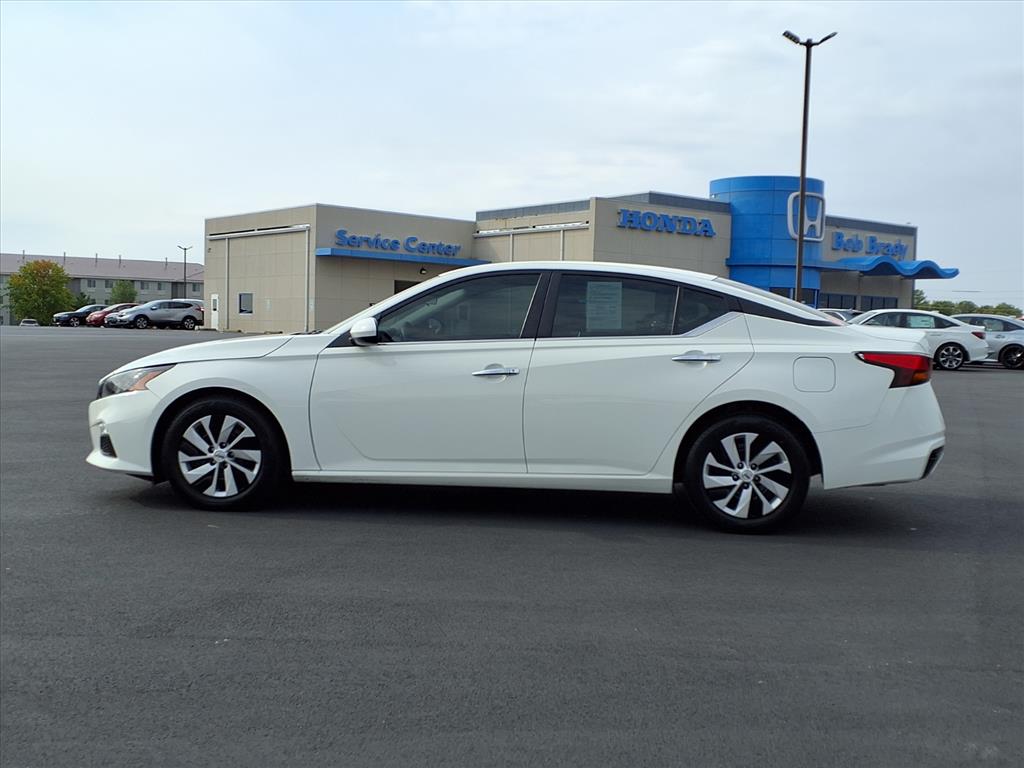 2022 Nissan Altima 2.5 S photo 13