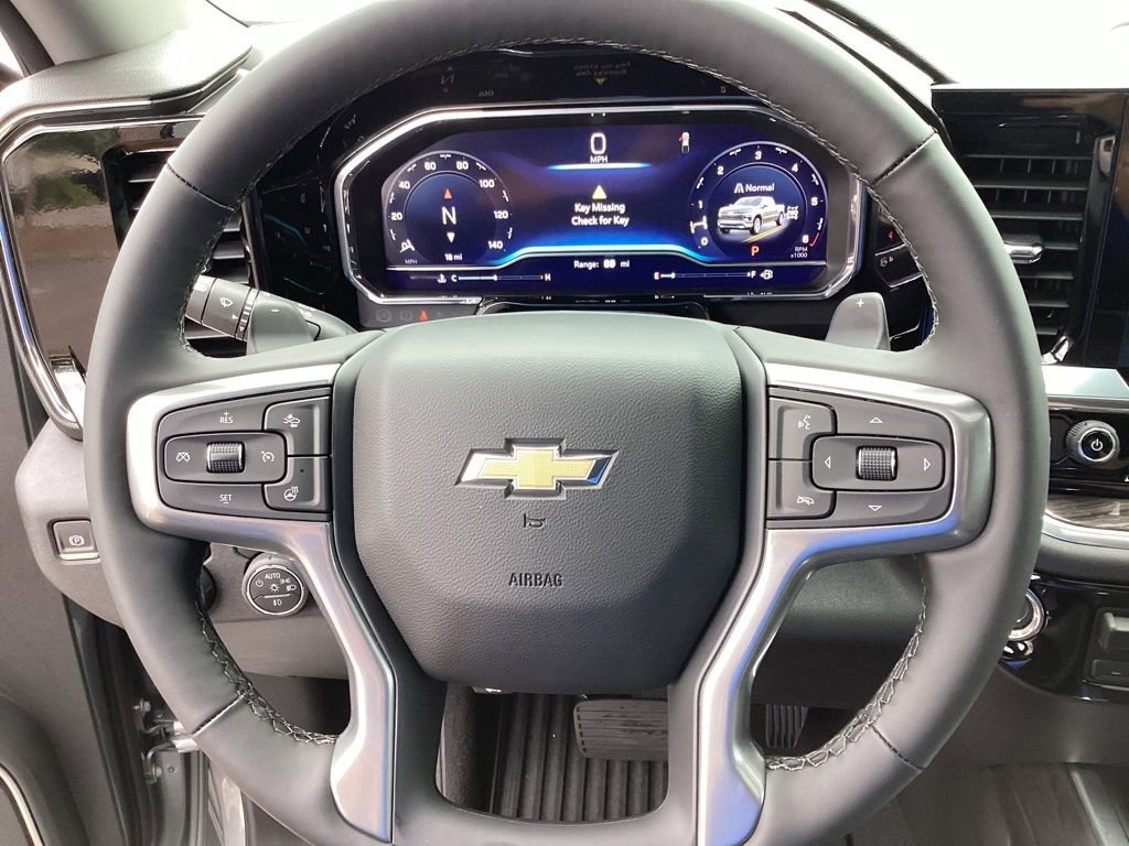 2025 Chevrolet Silverado 1500 LTZ photo 19