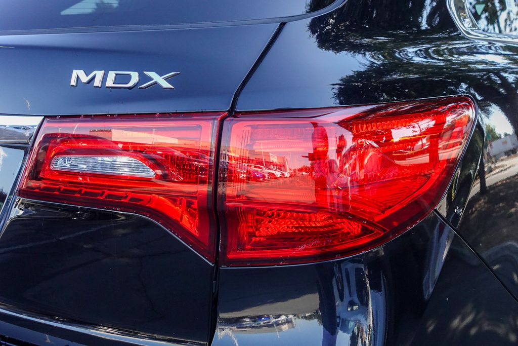 2019 Acura MDX photo 5