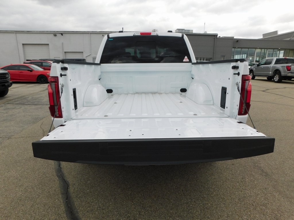 2025 Ford F-150 Lariat photo 6
