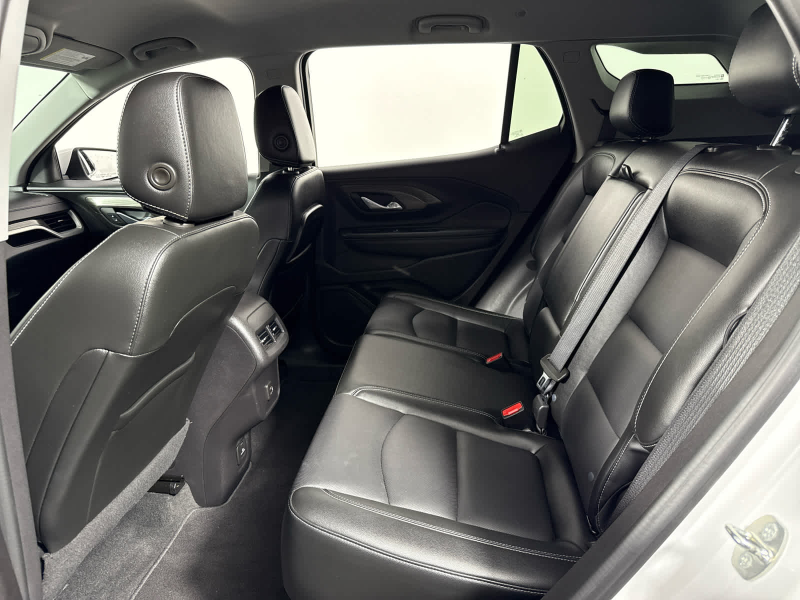 2024 Gmc Terrain SLT photo 12