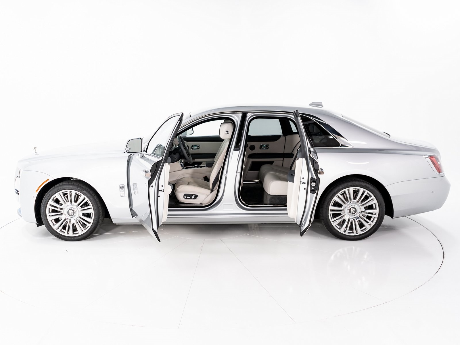 2022 Rolls Royce Ghost RR21 photo 9
