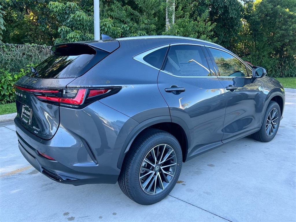 2026 Lexus NX 350 photo 5