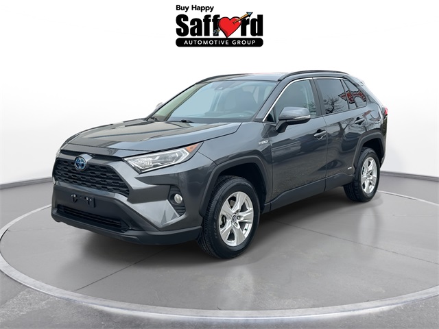 2021 Toyota RAV4 XLE's photo
