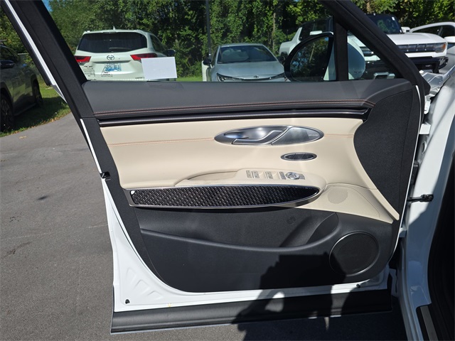 2026 Genesis GV70 3.5T Sport Prestige photo 13