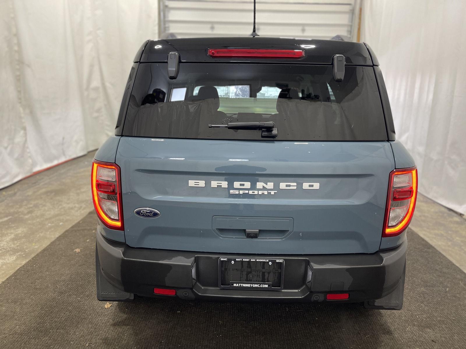 2022 Ford Bronco Sport Outer Banks photo 3