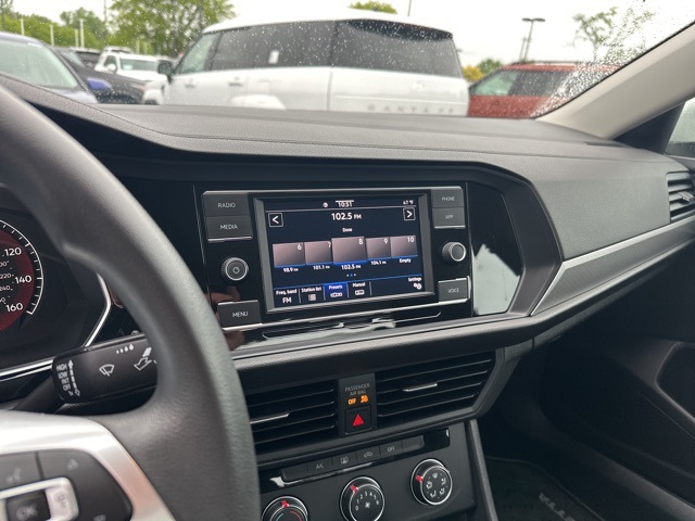 2021 Volkswagen Jetta 1.4T S photo 8