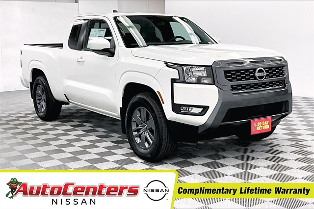 2025 Nissan Frontier SV's photo