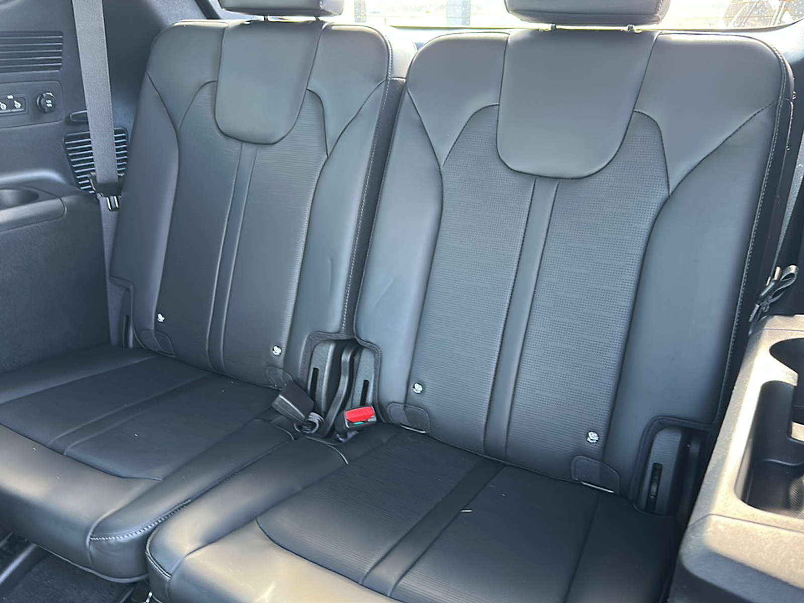 2025 Kia Sorento SX photo 10
