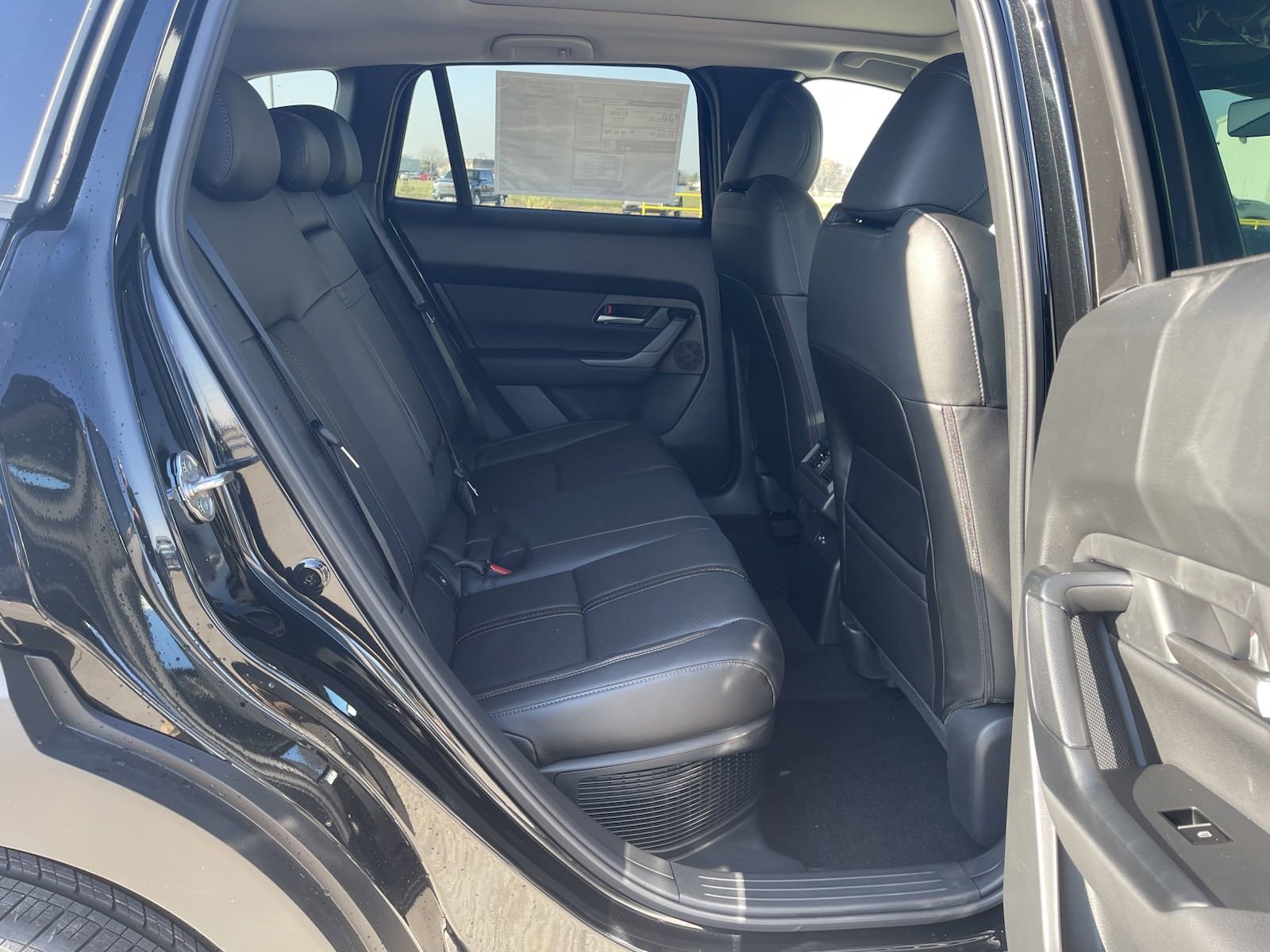 2025 Mazda CX-50 Premium photo 10