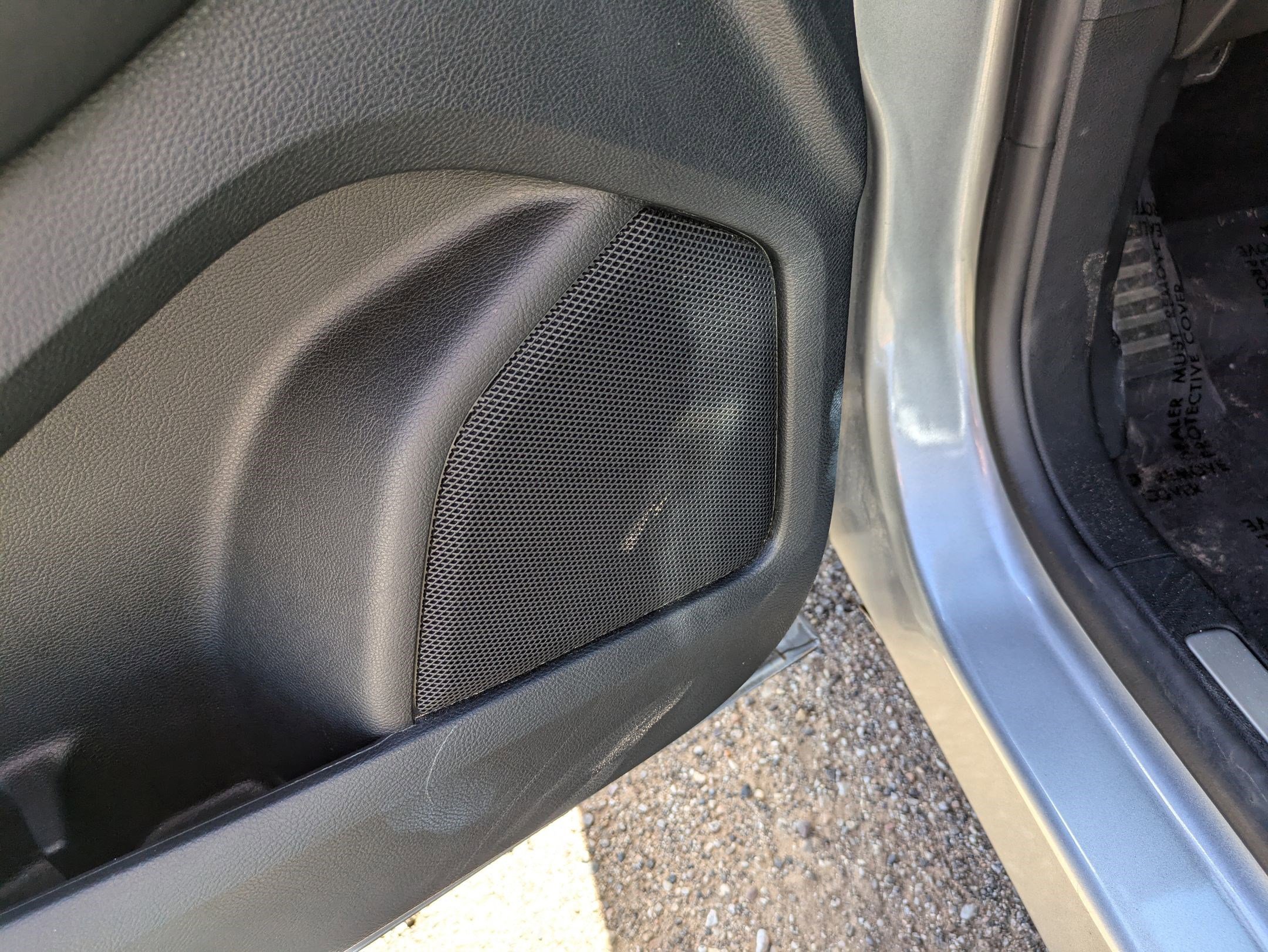 2024 Ford Edge Titanium photo 12