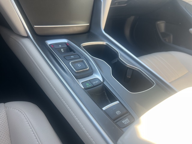 2022 Honda Accord Touring 2.0T photo 16