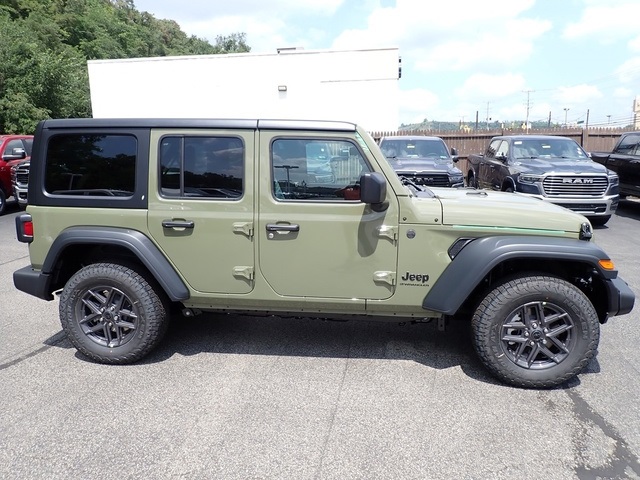 2025 Jeep Wrangler Sport S photo 7