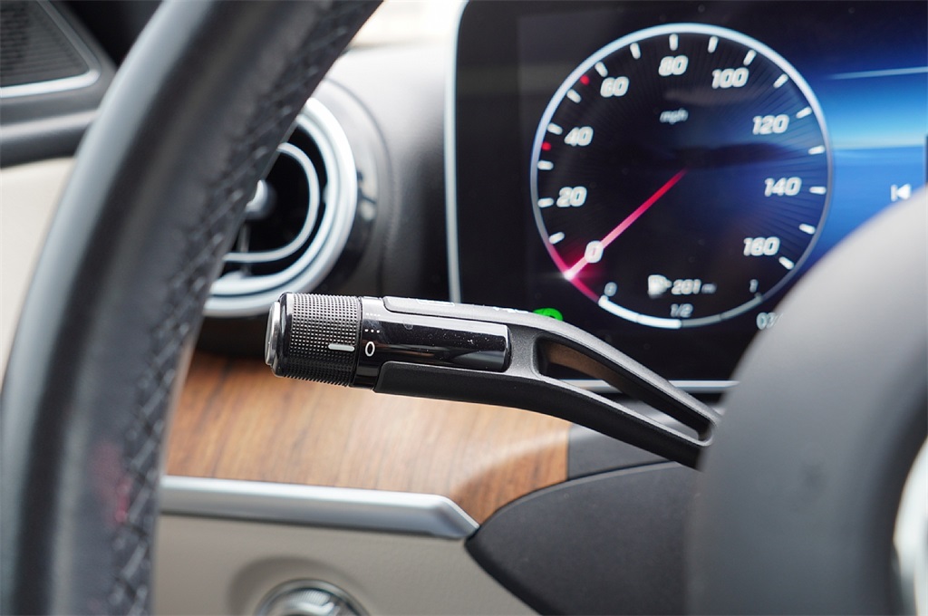 2022 Mercedes Benz C 300 photo 21