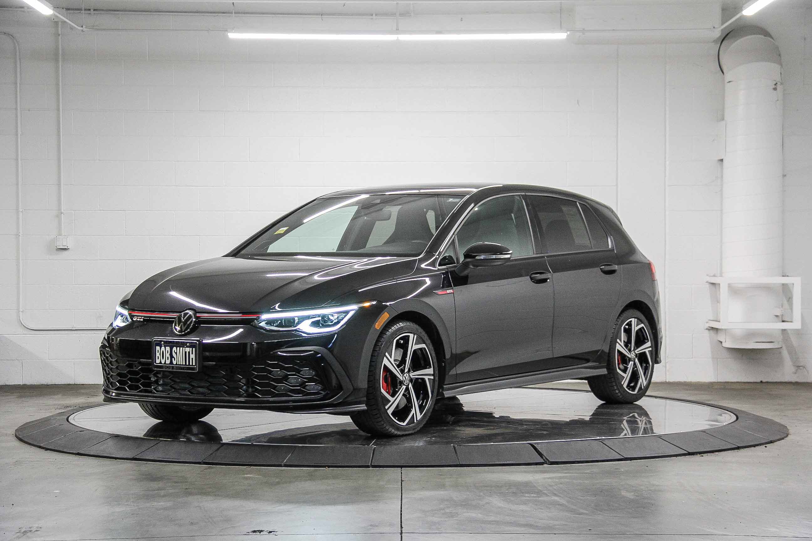 2024 Volkswagen Golf GTI SE photo 6
