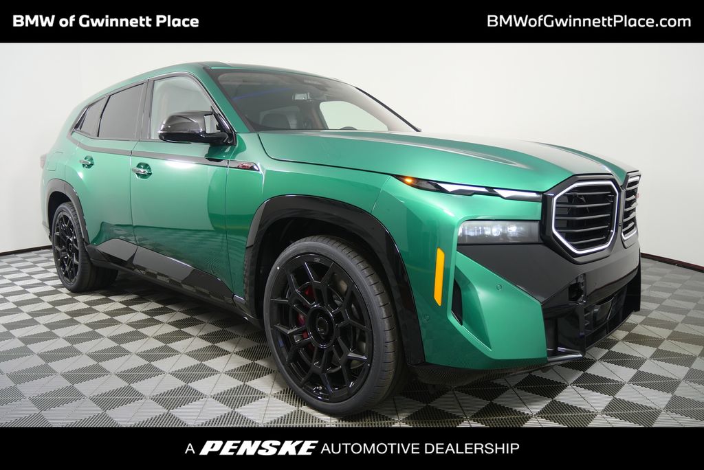 2026 BMW XM Base's photo