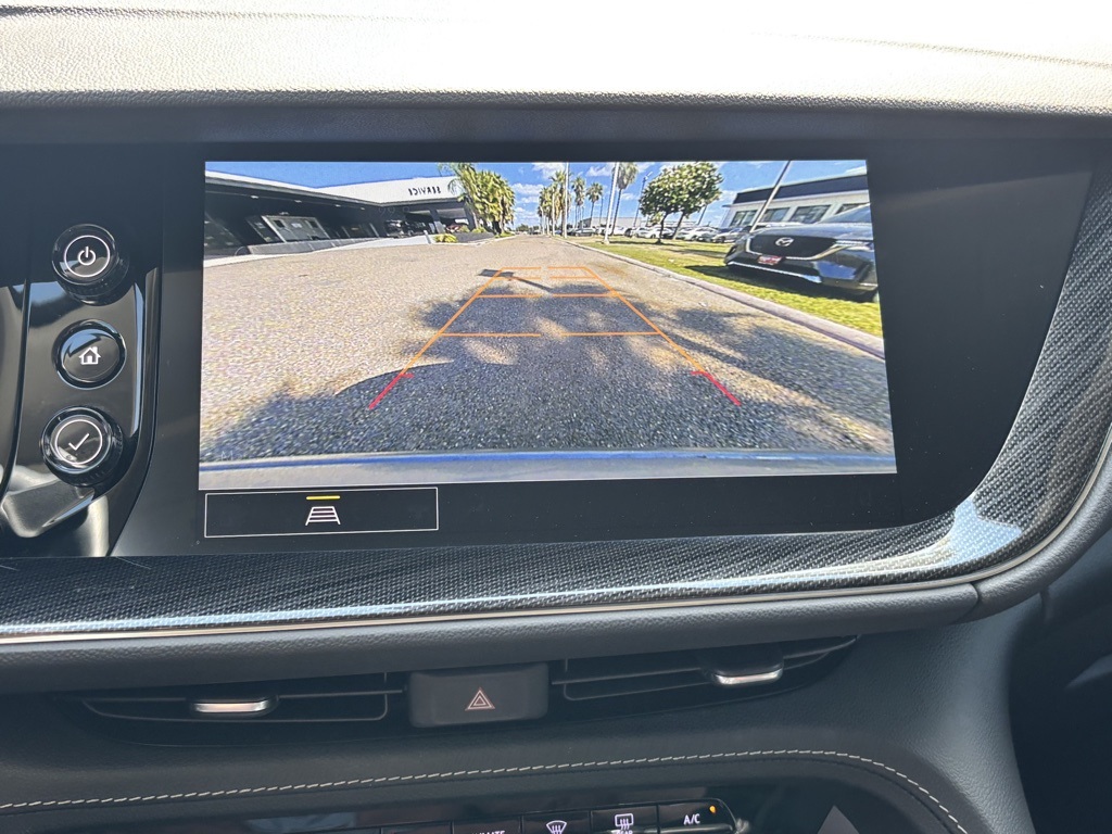 2023 Buick Envision Essence photo 11