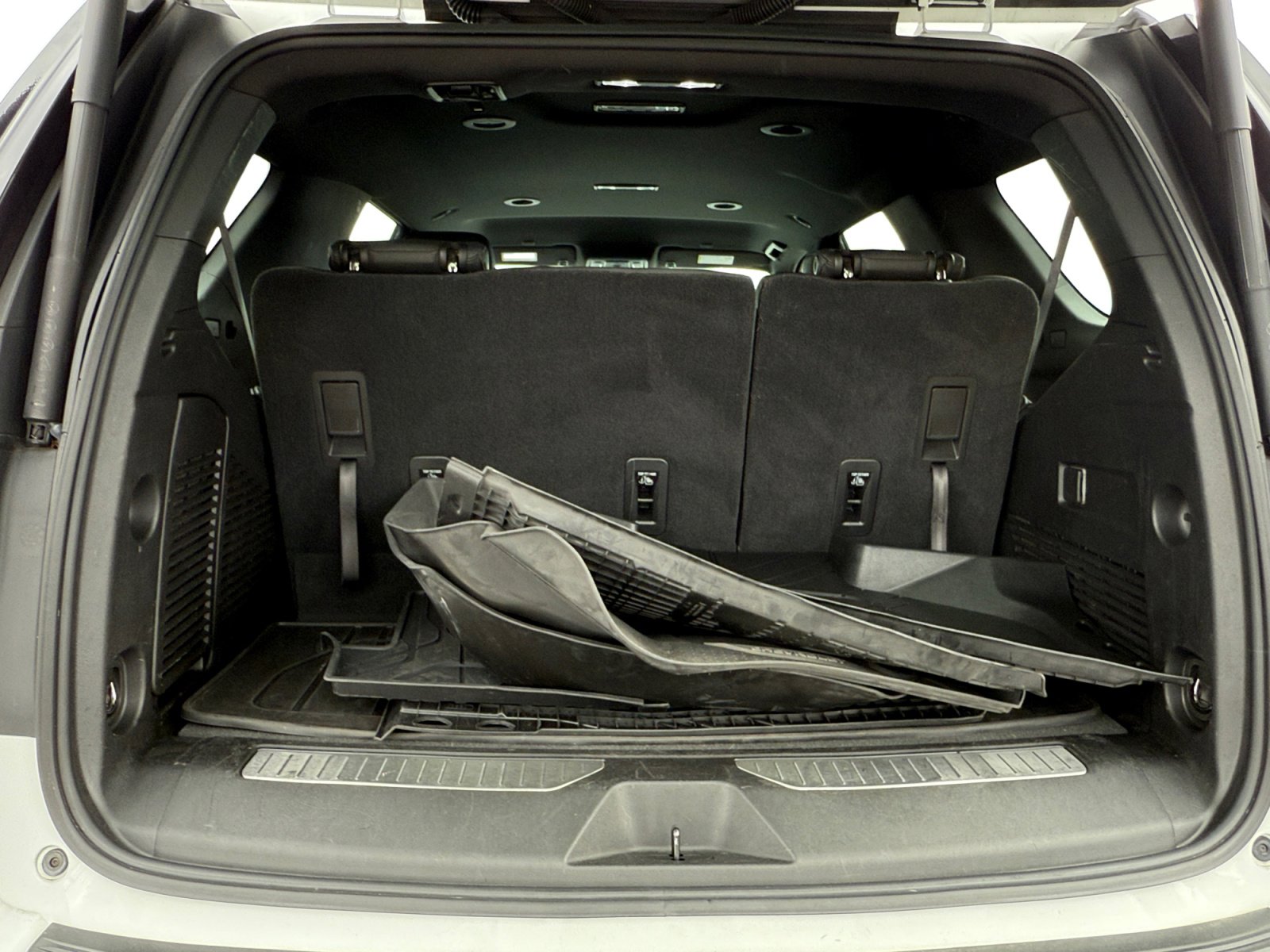 2021 Chevrolet Tahoe Z71 photo 17