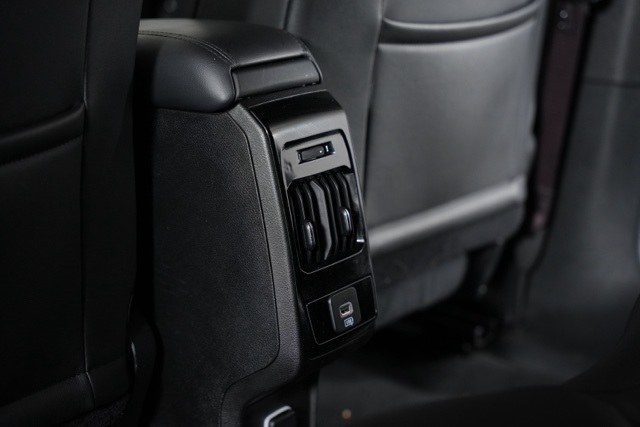 2022 Jeep Compass Latitude Lux photo 2