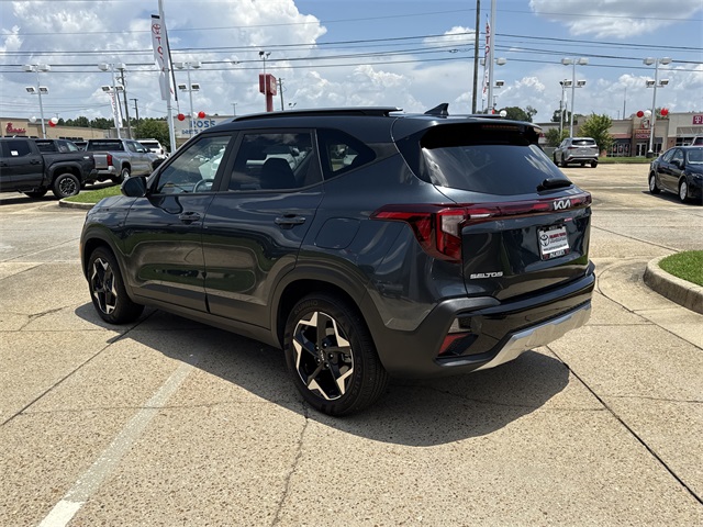 2025 Kia Seltos S photo 5