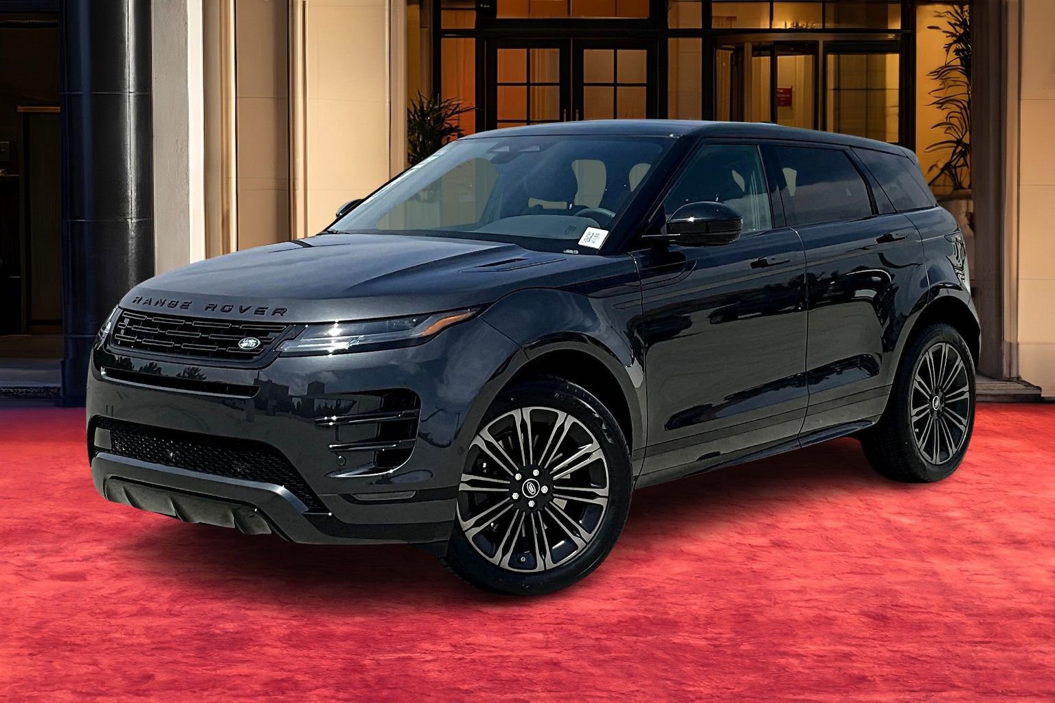 2026 Land Rover Range Rover Evoque Dynamic SE