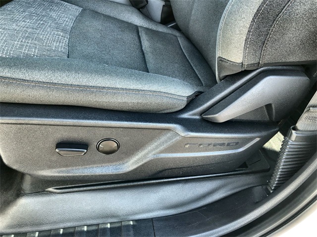2022 Ford F-150 XLT photo 3